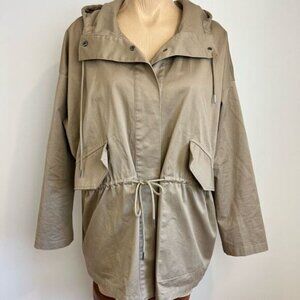 Joe Fresh Women’s Medium Tan Hooded Anorak Style Jacket Coat Snaps Cargo Oversiz